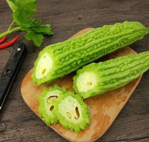 爬墙瓜怎么吃,爬墙瓜的独特食用方法揭秘